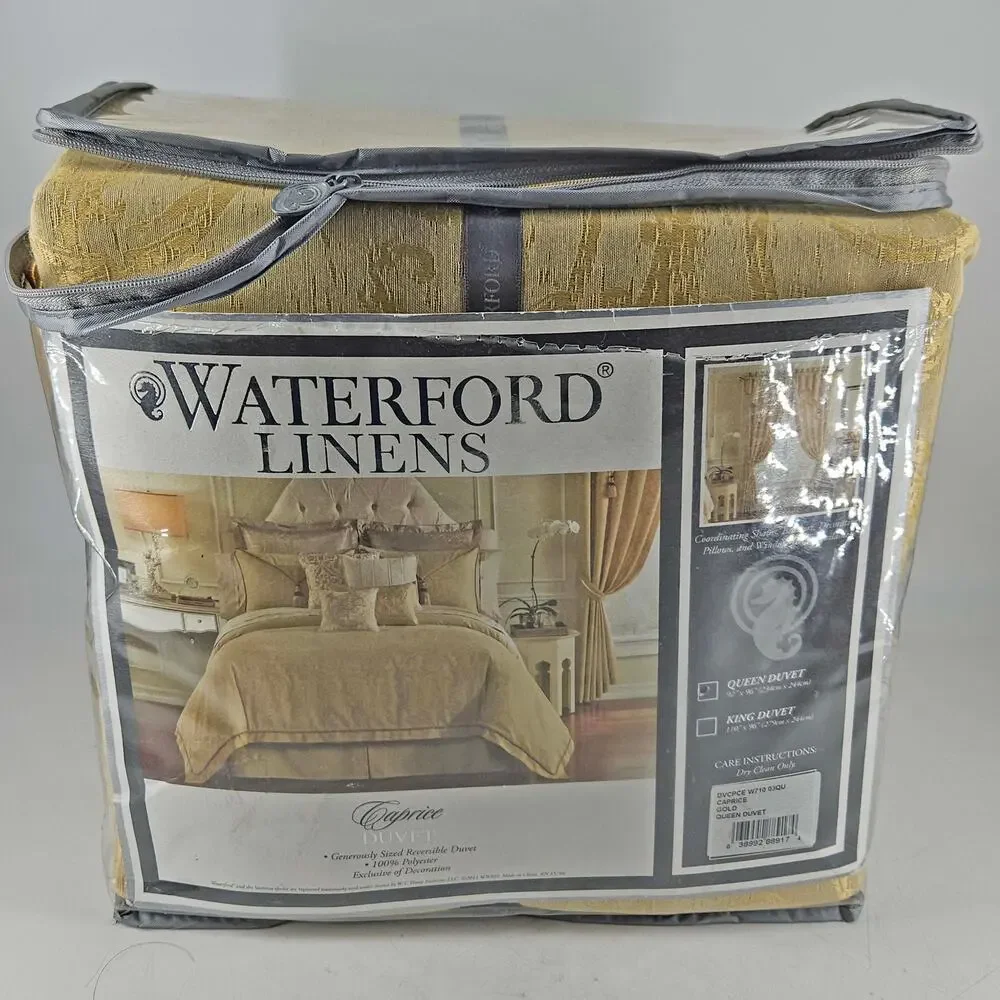 Waterford traditional gold jacquard damask queen Caprice Duvet, New
